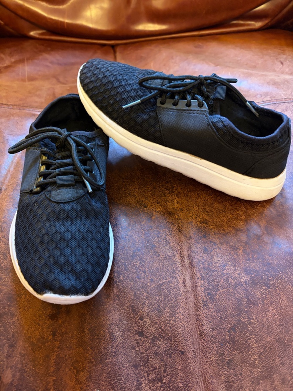 Everlast ANDI Women’s Athletic Shoes Size US 7 (EU 38.5)